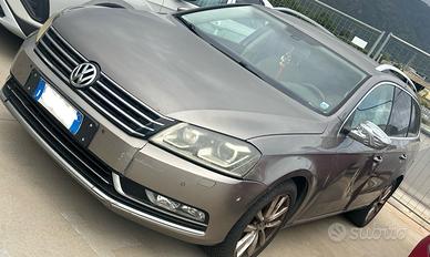 Volkswagen Passat Var. 2.0 TDI Highline BlueM.Tech
