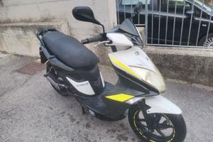 Scooter Kymco super 8 50