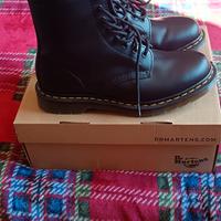 stivali dr. martens 42