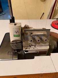 Macchina da cucire “Taglia e cuci” industriale