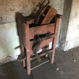 Sgranatrice / macina mais d'epoca