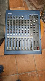 MIXER YAMAHA MG12/4 FX  12 CANALI COME NUOVO