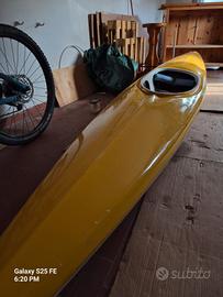 Kayak monoposto con 2 remi