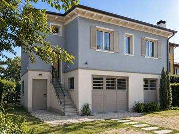 Casa indipendente di 183 m² con più di 5 locali e 