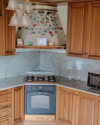 Cucina in legno massello Cesar