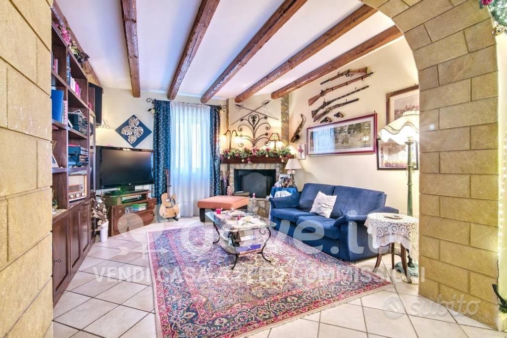 Villa di 205 m² con 5 locali a Palermo - Vista 5