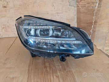 Mercedes W218 C218 CLS 2010-2014 Faro dx led