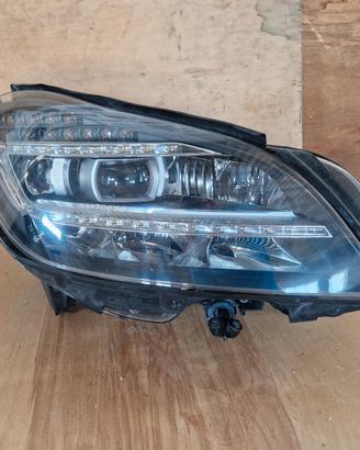 Mercedes W218 C218 CLS 2010-2014 Faro dx led