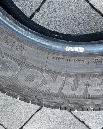 Pneumatici 215/65 R16 98H