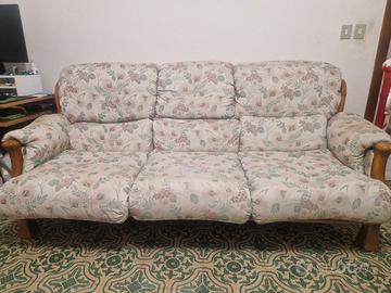 Divano in donazione.