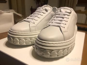 Scarpe sportive da donna