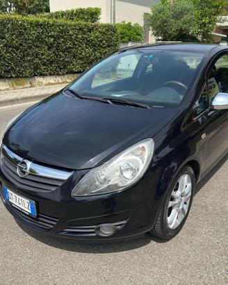 OPEL Corsa 1.4 16V 3 porte Sport