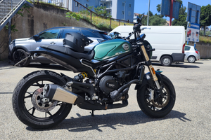 Benelli Leoncino 800