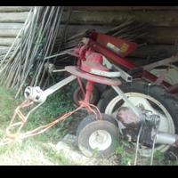 Attrezzature per fieno