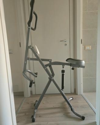 attrezzo sportivo total crunch