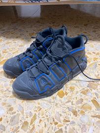 SCARPE NIKE modello UPTEMPO