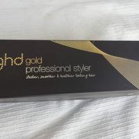 piastra per capelli ghd gold professionale style. 