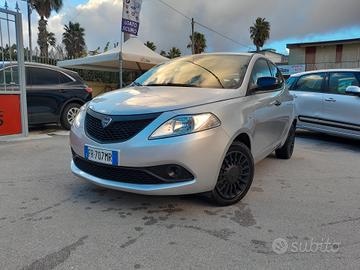 Lancia Ypsilon 1.2 69 CV 5 porte GPL Ecochic Gold