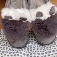 Pantofole con orecchie coniglio 