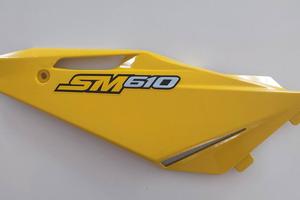 fianchetto dx  Husqvarna 610 sm nuovo