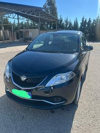 Lancia Ypsilon 1.3 95 cv