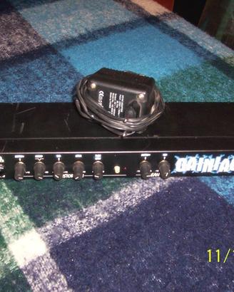 Pre-Amplificatore per chitarra elettrica o o basso