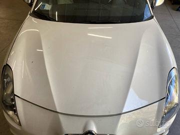 COFANO PER ALFA GIULIETTA ANNO 2018