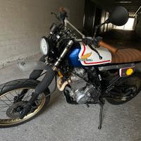 Scrambler su Honda Dominator 650