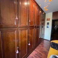 Armadio legno massello, sette porte