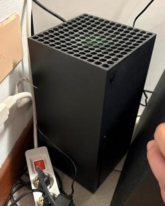 Xbox Series X 1TB + 3 controller