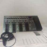 Pedaliera multieffetto Boss ME 80
