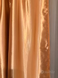 tenda grande effetto raso colore oro con asola