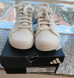 Adidas numero 35