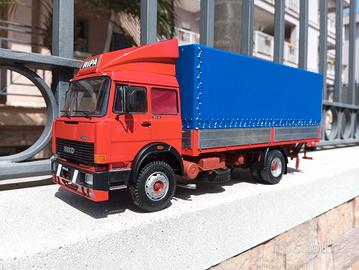 camion italeri kit nr.775 Iveco delivery 190-38