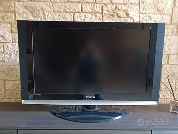 TV LCD Samsung  40 pollici