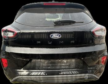 Vendiamo ricambi posteriori Ford Puma 2025 st Line