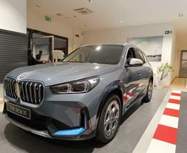 BMW iX1 30 xdrive X-Line