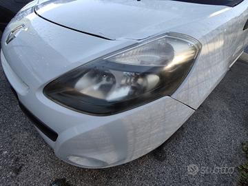 Proiettore sinistro RENAULT CLIO del 2009