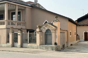 CASA SEMINDIPENDENTE A GRUGLIASCO