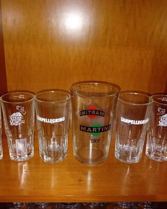 7 Bicchieri Vintage Bar Martini Cynar Pop Art
