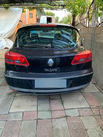 Renault velsatis 2.2 dCi Privilége 2003 + ricambi