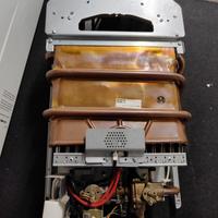 SCALDACQUA A GAS 11 LT