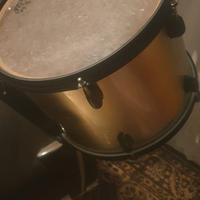 Tom batteria come nuovo