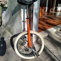 Monociclo unicycle club freestyle 