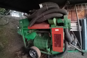 Macchina nocciole bianco