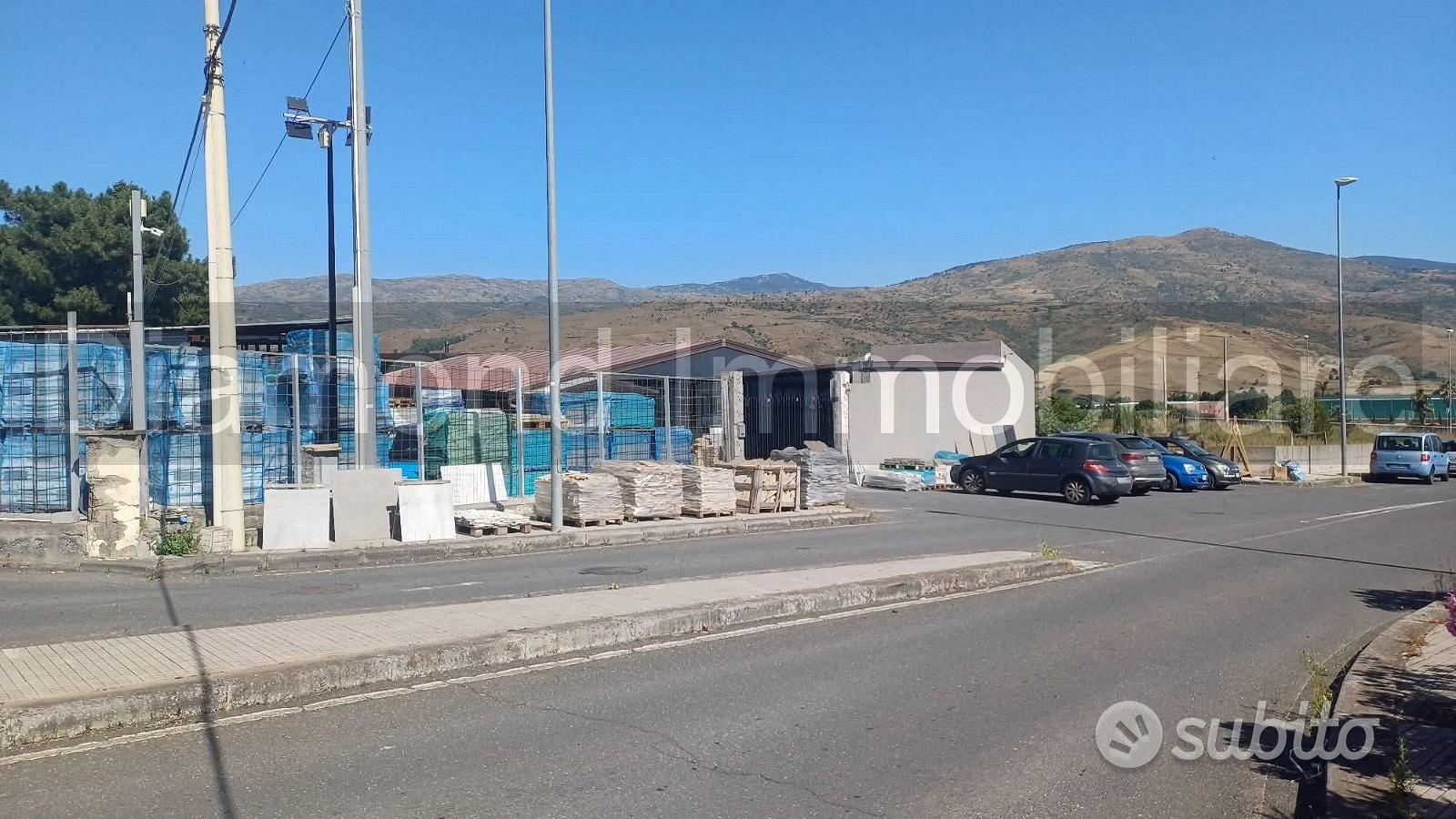 Terreno per esposizione e magazzino a Randazzo - Vista 3