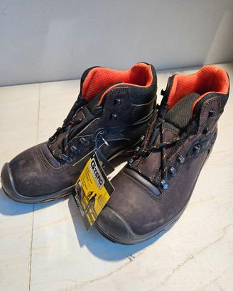 SCARPE ANTINFORTUNISTICHE NUOVE