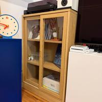 Vetrina IKEA TONSTAD