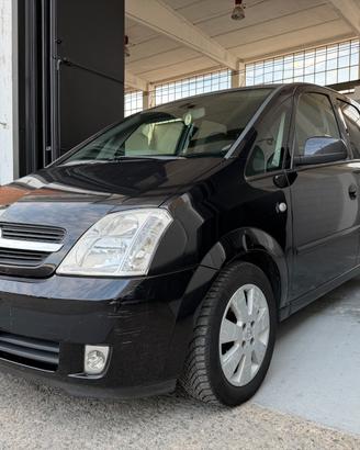 Opel Meriva 1.4 16V Cosmo GPL