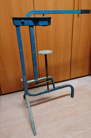 Tappatrice a leva per tappi in sughero